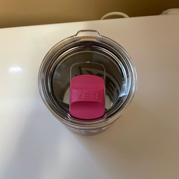 NWT YETI prickly pear lowball with matching magslider - Picture 3 of 3